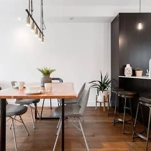 Sleek In The Heart Of Little Italy By Den Canada