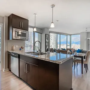 Stunning 2 Bedroom Condo With Downtown Views!!! Canada
